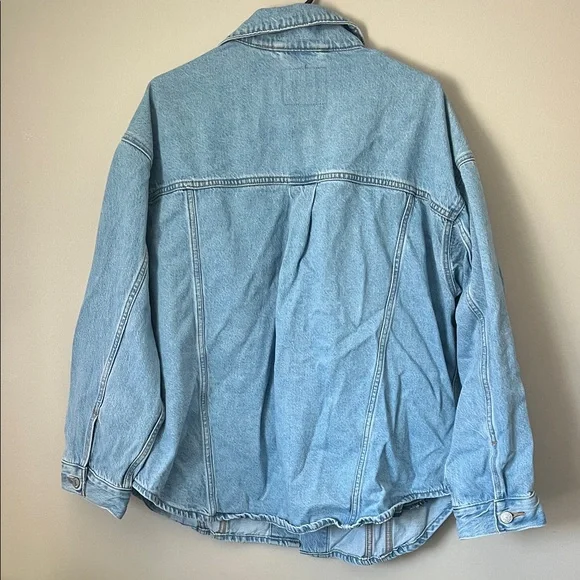 NWOT Levi's Classic Blue Denim Jacket - Picture 5 of 5